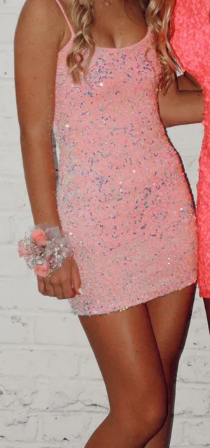 Dress thumbnail 1