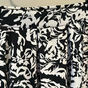 Adrienne Vittadini Medium‎ Pull-on Activewear Skirt thumbnail 3