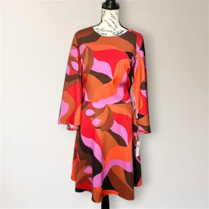 Donna‎ Morgan 16 Red Abstract A Line Bell Sleeve Dress Homecoming Wedding Guest thumbnail 2