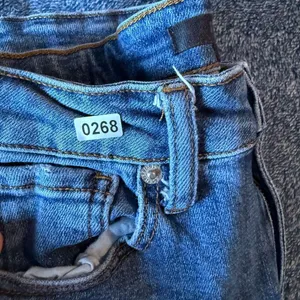 Risen Jeans Womens 27 (Sz 5) Blue Straight Leg Frayed Hem Crop RDP1207 Exc. Cond thumbnail 12