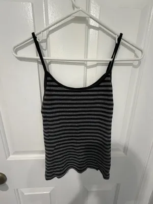 Skylar Tank Brandy Melville Black & Gray thumbnail 2