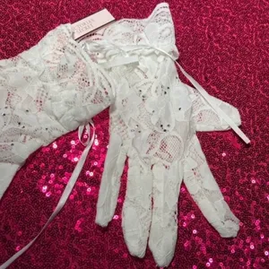 Victoria’s Secret Shine Halloween Costume Gloves thumbnail 5