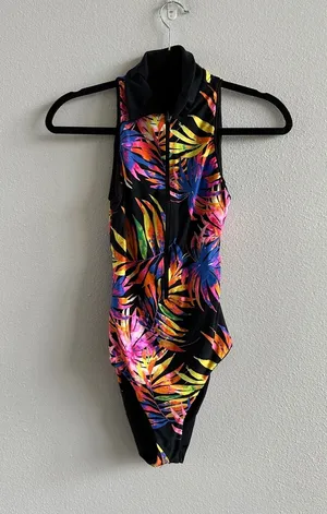 maaji Onyx Lynx Surf One Piece reversible Size M thumbnail 1