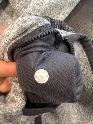 Lululemon it’s fleecing cold pullover light gray 4 women thumbnail 10