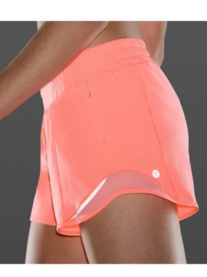 Lululemon Hotty Hot Short Sunset size 6 thumbnail 2