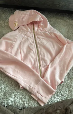 Lululemon Jacket thumbnail 1