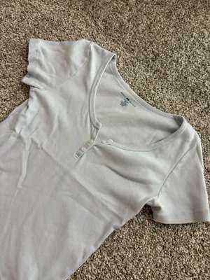 Brandy Melville Top Light Blue thumbnail 3