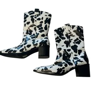 Cow Print Faux Leather Cowgirl Boots White Black Pointed‎ Toe Festival Size 9 thumbnail 3