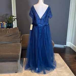 Women’s Blue Full Length Tulle & Lace Sort Sleeve Bridesmaid Dress Size XL NWT thumbnail 5
