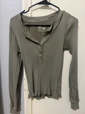 Aerie Long Sleeve thumbnail 1