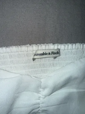 Abercrombie and Fitch top thumbnail 2