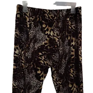 V L D Victoria Leland Design Animal Print Pajama Pants. Size L/XL thumbnail 6