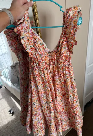 Boutique dress thumbnail 1