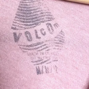 Volcom Dusty Rose Mustache Sunglasses Love Graphic V Neck T-Shirt Size Medium thumbnail 7