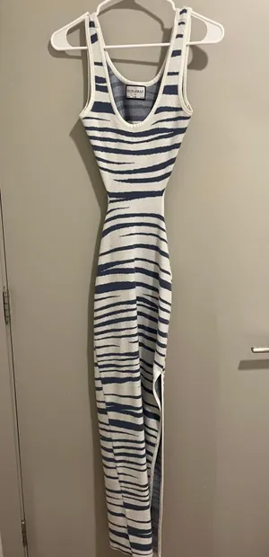 RUNAWAY THE LABEL Dress thumbnail 4
