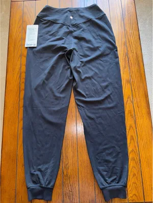 Lululemon Align Jogger High Rise 28” Black Size 4 NWT thumbnail 2