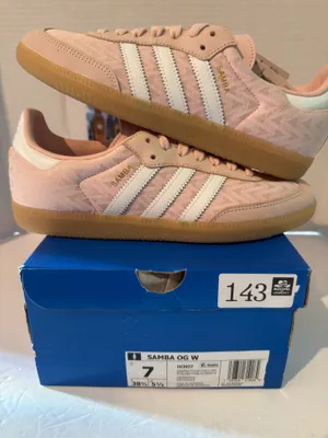 Women’s Adidas Samba OG 7.5W thumbnail 1