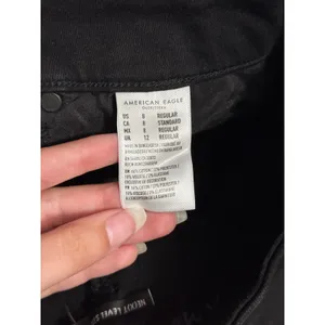 American Eagle Curvy Highest Rise Black Flare Jeans Button Fly Minimalist thumbnail 6