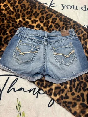 BKE denim shorts, size 28. thumbnail 2