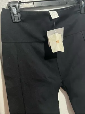 NWT Fabletics Black High-Waist Performance Black Leggings Size M thumbnail 4