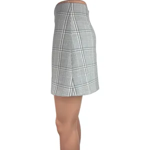 Aritzia Wilfred Gray Plaid Back Zipper Casual Golf Mini A-Line Skirt Size 2 thumbnail 2