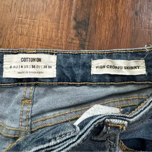COTTON:ON high cropped skinny blue denim jeans, size 4 thumbnail 5