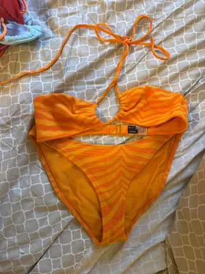 Orange Triangl Bikini thumbnail 1