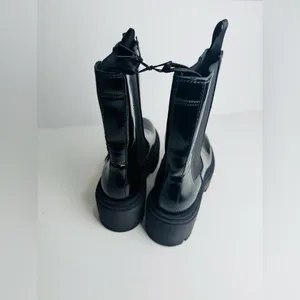 & Other Stories Chunky Platform Chelsea Leather Boots thumbnail 4