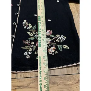 Tiara International‎ Cardigan Sweater Sz L Embroidered Button Floral Sequin 2002 thumbnail 4