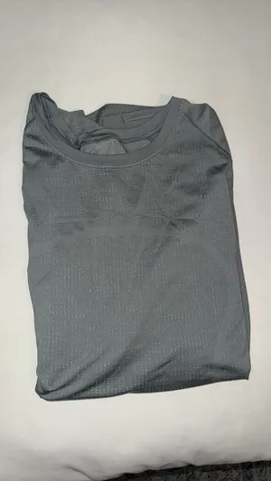 Lululemon Shirt Long Sleeve Swiftly Tech thumbnail 3