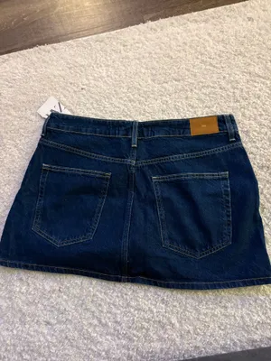 NWT Zara dark blue denim mini skirt. Size Large thumbnail 6