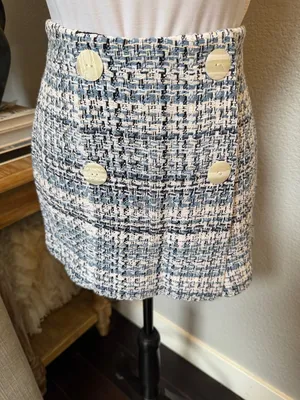 ZARA NWT Textured Tweed High Waist Skort Blue White Button Detail Size M thumbnail 4