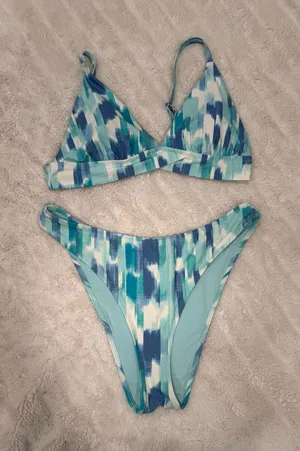 Aerie Crossover Bikini Set thumbnail 1