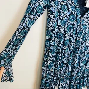 Free People NWT “Olivia” blue and green floral print swingy tunic mini dress. M thumbnail 5