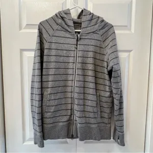 Lululemon top of the class‎ vented rear full zip hoodie size 8 gray thumbnail 2