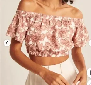 Abercrombie shorts and top set thumbnail 3