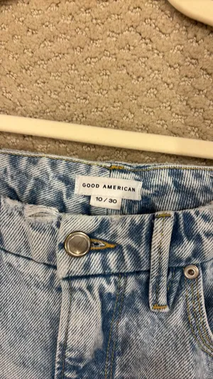 Good American Jeans thumbnail 2