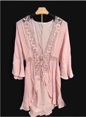 Love Tree Embroidered pink kimono thumbnail 2