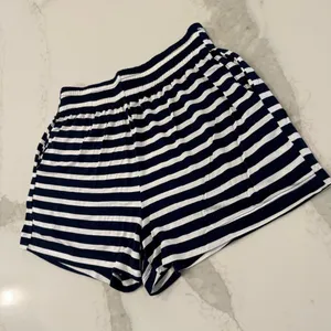 Reformation Striped Pull On Pajama Lounge Shorts Pockets Women’s XS Navy/White thumbnail 2