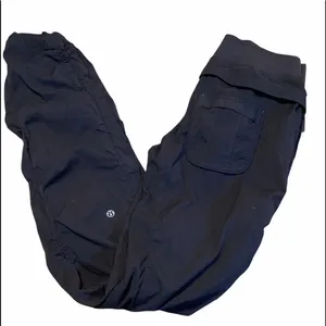 Lululemon Athletica Women's Size 4 Active Pants thumbnail 8