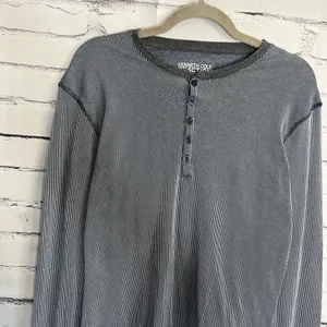 Kenneth Cole Reaction Gray Long Sleeve Tee 1/4 Button SZ XL Relaxed Loose Fit thumbnail 5