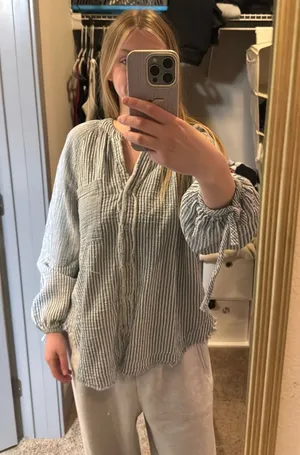 Aerie Button-Up Long Sleeve thumbnail 1