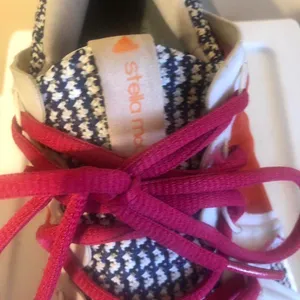 Adidas x Stella McCartney Ultraboost Sneakers, Size 6.5 thumbnail 6
