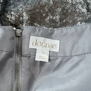 Decree Sequin Mini Skirt Sz M Silver Y2K Disco Festival Glam Party Holiday NYE thumbnail 9
