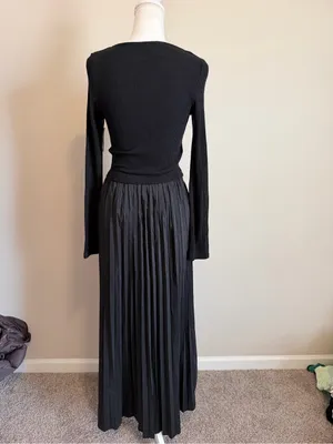 Melloday Mixed Media Long Sleeve Maxi Dress in black size medium thumbnail 6