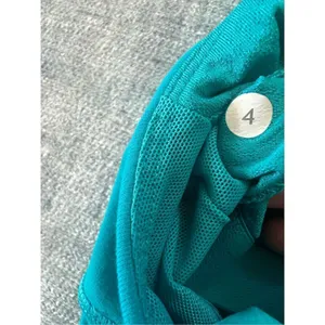 Lululemon Practice Daily Tank in Surge / Teal Size 4 thumbnail 6
