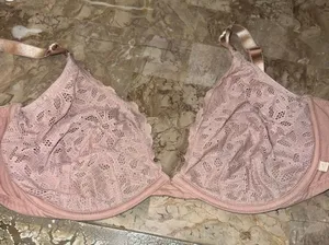 Victoria’s Secret Rose baby pink Lacy unlined bra size M thumbnail 1