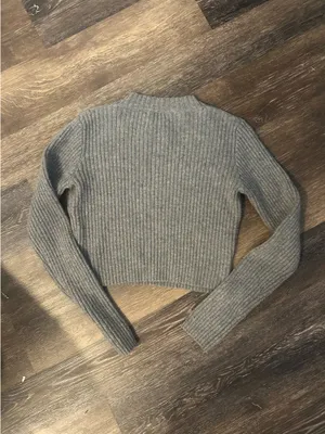 Brandy Melville Cropped Sweater thumbnail 3