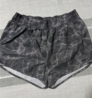 All In Motion Womens Medium Grey Black Printed‎ Running Athletic Shorts Liner thumbnail 1