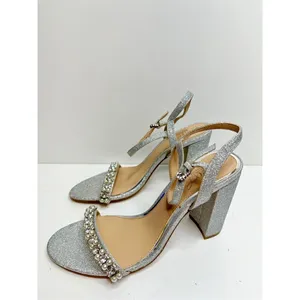 Badgley Mischka Sandals Size 8.5 Silver Block Heel Open Toe Embellished Bridal thumbnail 3